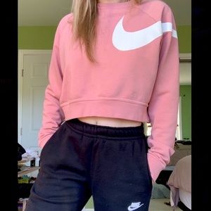 Nike Cropped Sweatshirt